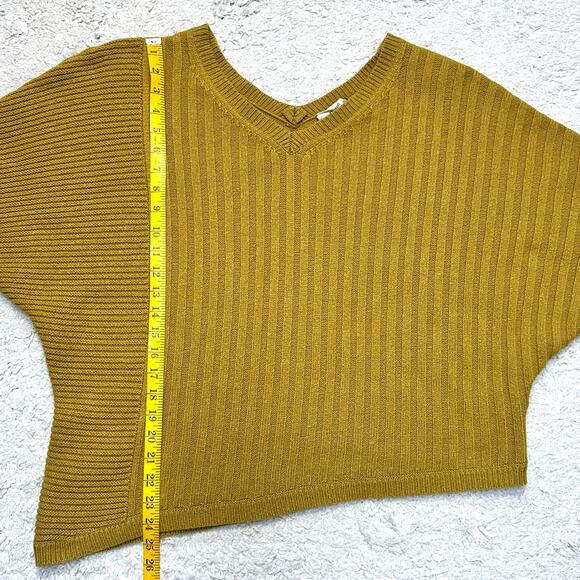 Charli Salvi Merino Wool Blend Asymmetrical Hem Sweater V-Neck Batwing Top Sz: L - Picture 4 of 7